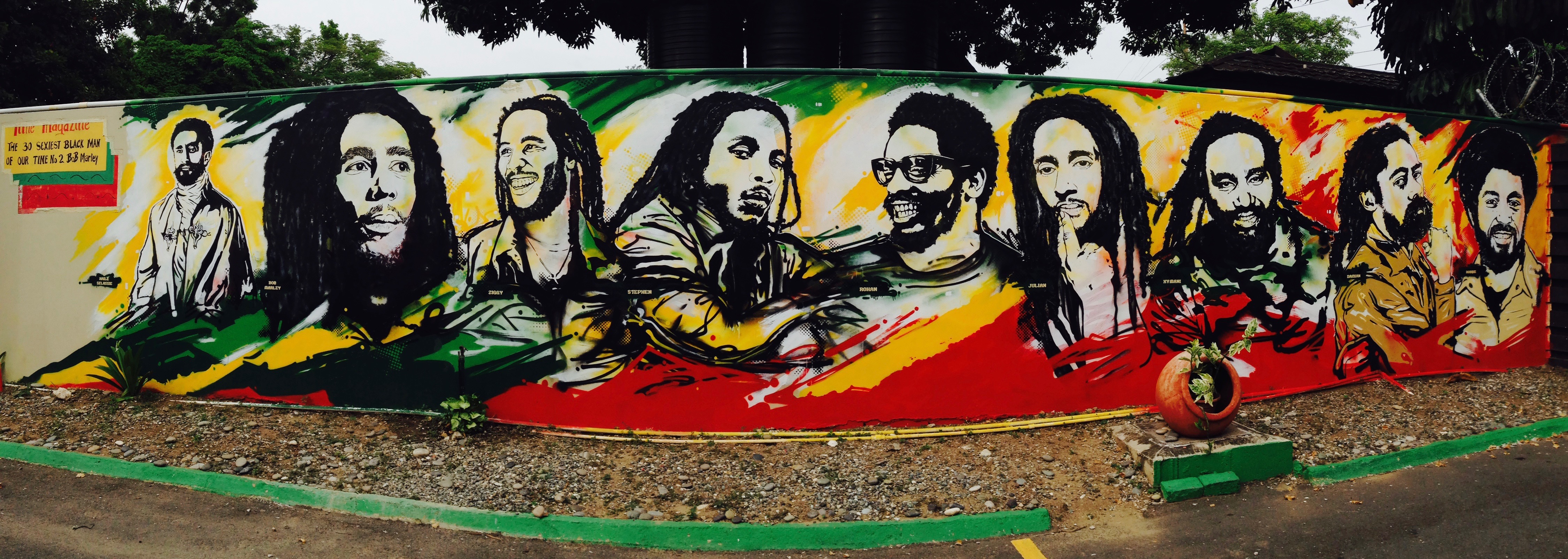 Wandgemälde im Bob Marley Haus in Kingston