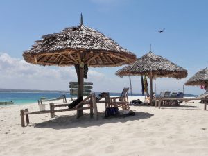 Sonnenschirm Kendwa Tansania
